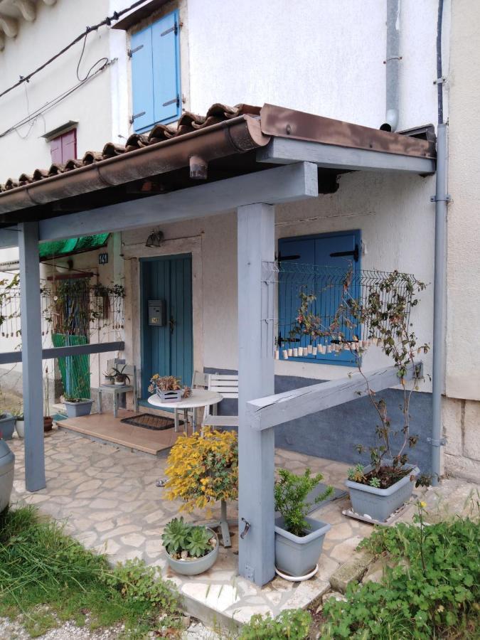 Apartment Ammonite Premantura Exterior photo